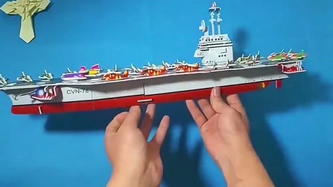 如何用纸板制作航空母舰模型，纸板制作航空母舰模型教程