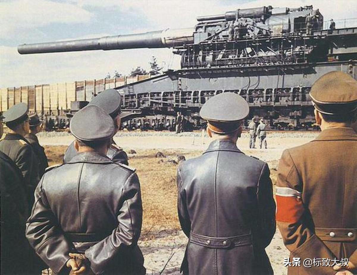 古斯塔夫巨炮现在还存在吗？探究历史巨炮的存亡与影响，古斯塔夫巨炮的存亡与影响探究，历史巨炮的存在价值及其影响
