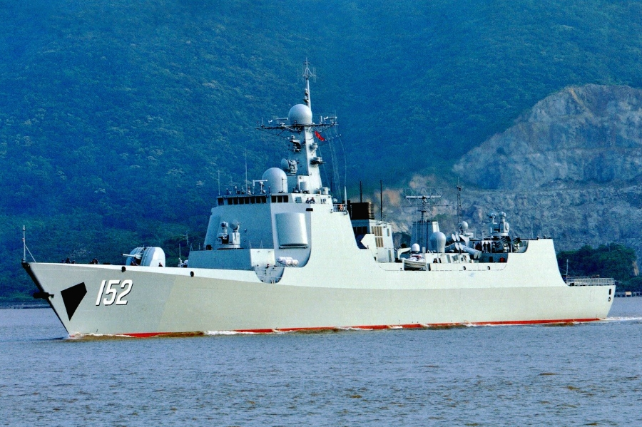 探索中国海军的杰出代表，052C型驱逐舰的外形特征，中国海军杰出代表，揭秘052C型驱逐舰的外形特征