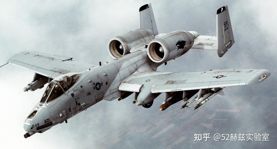 A-10疣猪攻击机的卓越性能，A-10疣猪攻击机的超凡性能