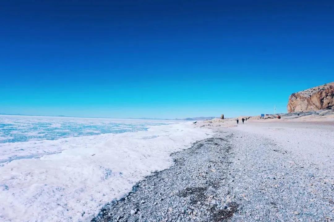 星空迷彩冲锋衣，时尚与功能的完美结合，星空迷彩冲锋衣，时尚与功能完美融合