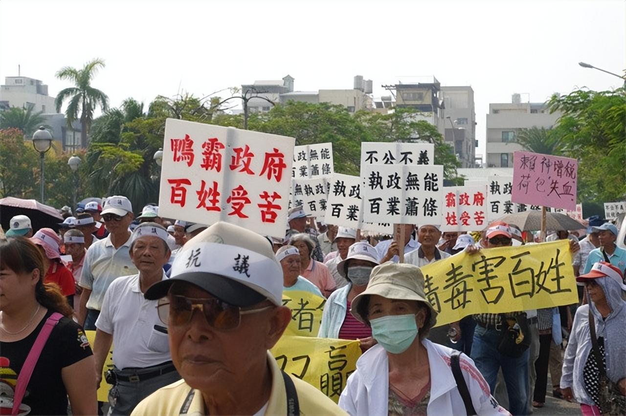 台湾会和我们打仗吗？——深化理解与和平发展的视角，深化理解与和平发展视角下的台湾局势，冲突或和平的未来？