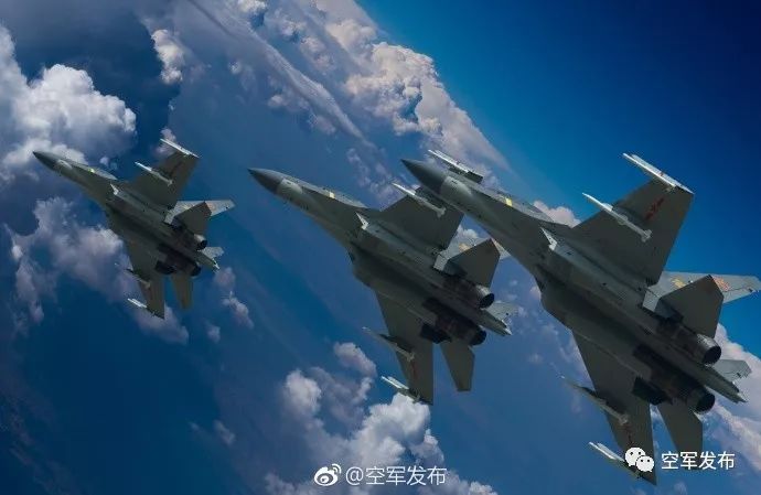 歼16与歼20，两款战斗机的优劣分析，歼16与歼20战斗机性能优劣分析对比