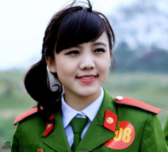 中国女兵最漂亮的照片大全——展现飒爽英姿与坚韧之美，中国女兵飒爽英姿与坚韧之美的照片集锦