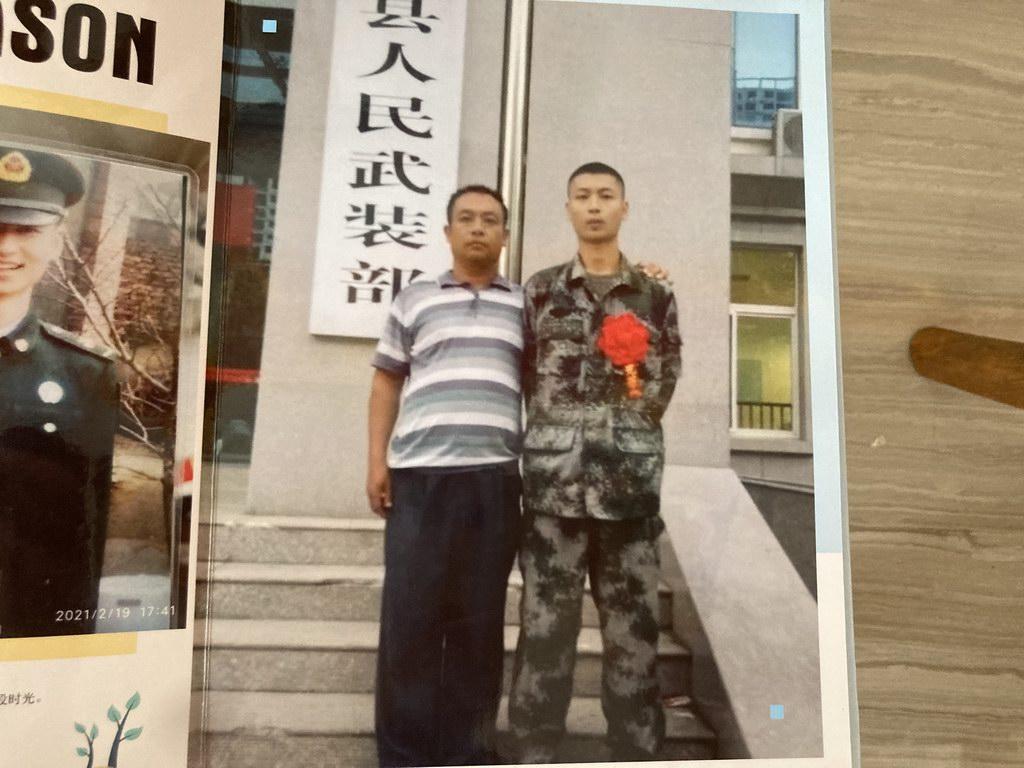 肖思远，当时图片所揭示的深邃思考，肖思远，图片背后的深邃思考
