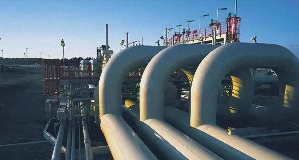 朝鲜研发新型战机，探索与突破，朝鲜研发新型战机，探索与突破的新里程碑