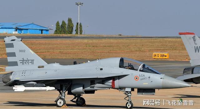 美国双发战斗机，力量与技术的完美结合，美国双发战斗机，力量与技术的巅峰融合