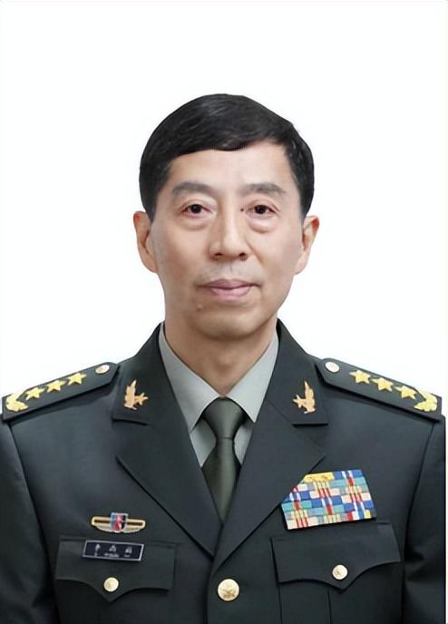 历届国防部长名单及其历史影响，历届国防部长名单及其历史影响概览