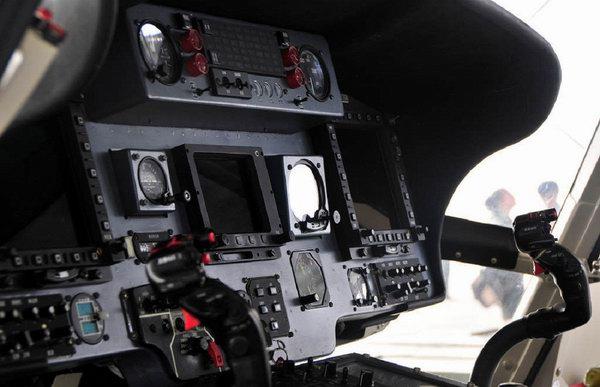 直-19驾驶舱,探索现代化武装直升机的核心区域,直-19驾驶舱,现代化武装直升机核心区域探秘