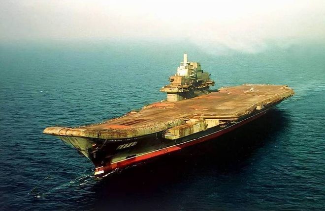中国舷号001，探索与荣耀的象征，中国舷号001，探索之路，荣耀之征