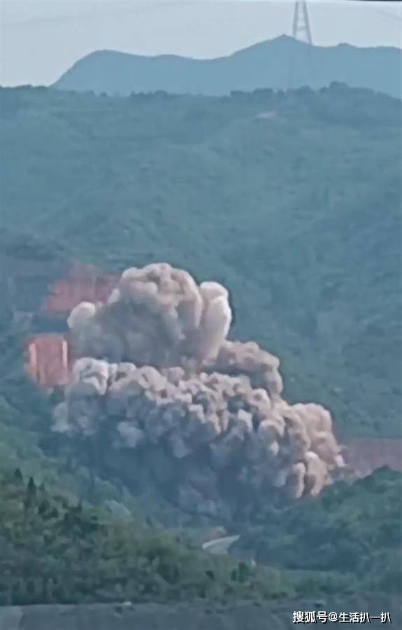 河南火箭坠落爆炸事件深度解析，河南火箭坠落爆炸事件深度剖析