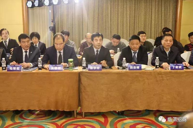 丁宏武，一位引领时代的杰出人物，丁宏武，时代引领者的杰出风采