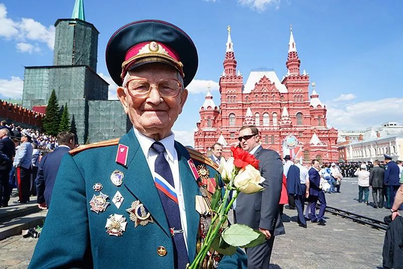 俄罗斯阅兵 第2页