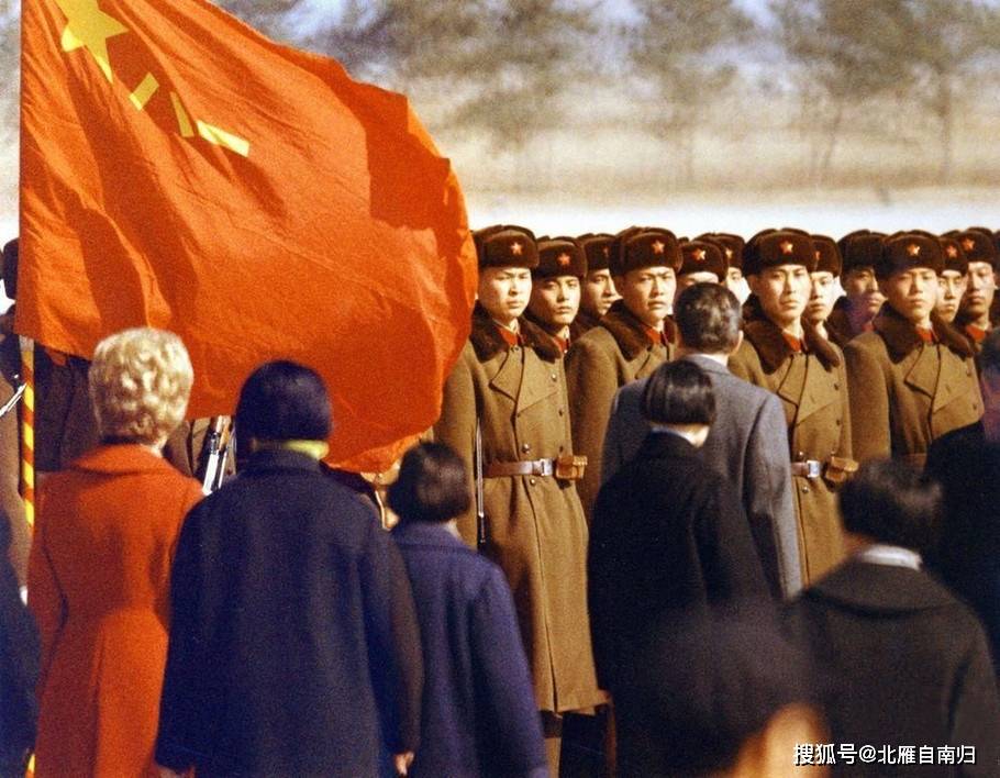 探索历史印记,70年代三军仪仗队图片,探索历史印记,70年代三军仪仗队风采展示