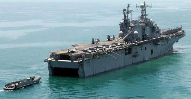 中国海军新力量，075型两栖攻击舰自卫武器系统深度解析，中国海军新力量崛起，075型两栖攻击舰自卫武器系统深度解析