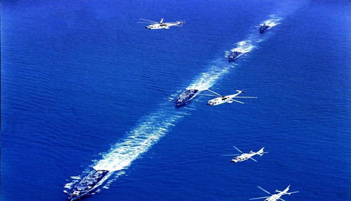 中国海军舰队舰，捍卫海洋权益，展示国家力量，中国海军舰队捍卫海洋权益，展示国家力量风采