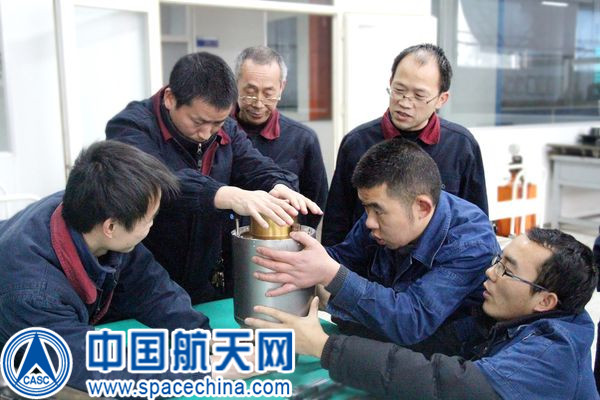 探索微型涡喷发动机，揭秘80公斤动力之源，揭秘微型涡喷发动机，80公斤动力之源探索