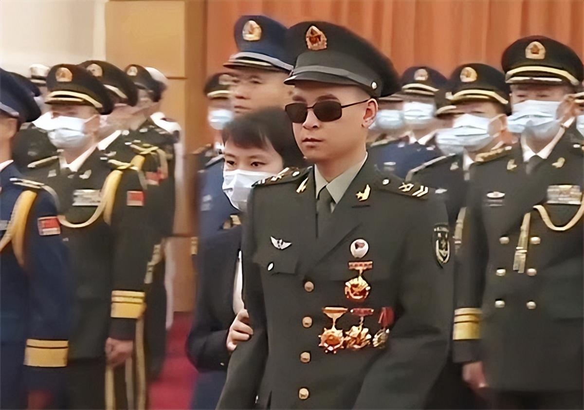 八一勋章的价值与意义，超越价格的荣耀象征，八一勋章，超越价格的荣耀象征，价值与意义并重