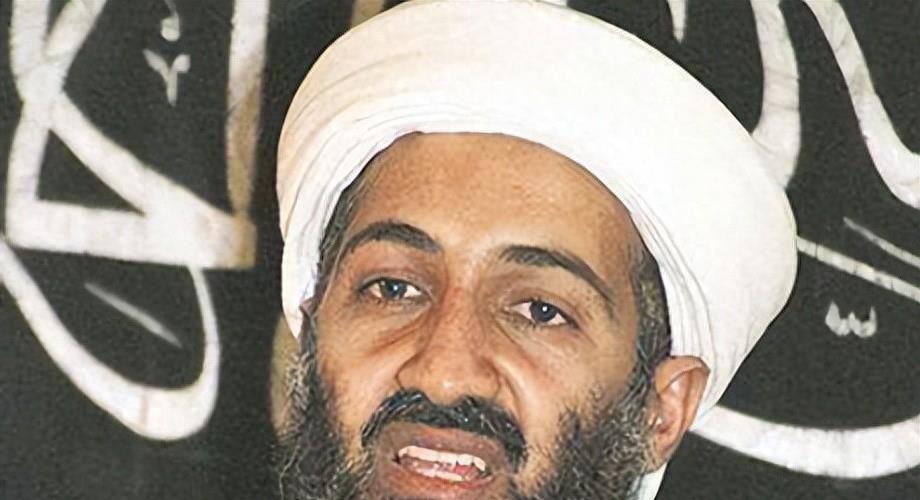 美军装备书籍,深度解析美国军事力量的装备与战略,美军装备深度解析,军事力量装备与战略概览