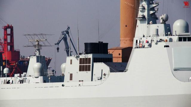 探索中国海军新力量，昆明舰图片解析，中国海军新力量揭秘，昆明舰图片深度解析