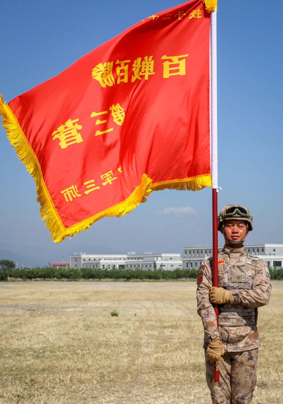 阅兵式打头阵的方队，荣耀与力量的象征，阅兵式先锋方队，荣耀与力量的展现