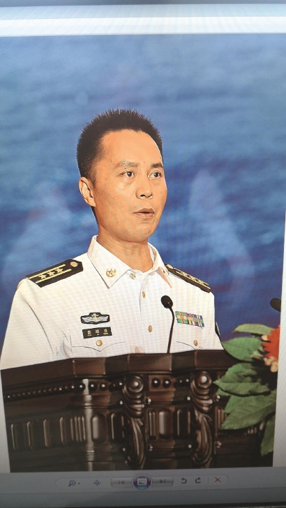 海南舰长闾勇军简历——海军精英的辉煌篇章，海南舰长闾勇军，海军精英的辉煌人生