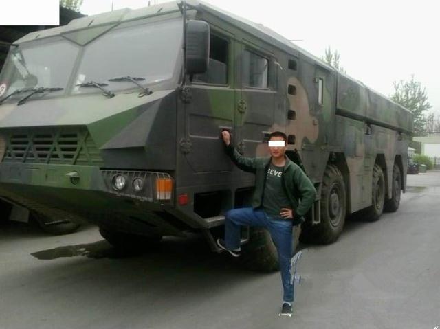 鹰击-18潜射型导弹，揭示其独特优势与战略价值，鹰击-18潜射型导弹，独特优势与战略价值揭秘