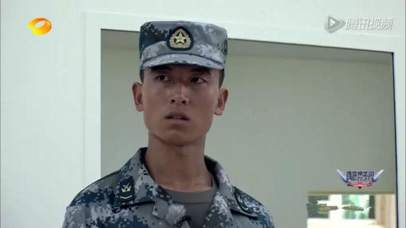 真正男子汉教官刘金沂，铁血柔情铸军魂，铁血教官刘金沂，柔情铸军魂的男子汉风采
