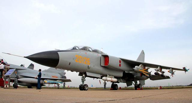 歼-10C战斗机的潜在价值与市场价格分析，歼-10C战斗机的潜在价值及市场价格探讨