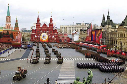 莫斯科两次红场阅兵,历史与现代的交汇,莫斯科红场阅兵,历史与现代的交汇点