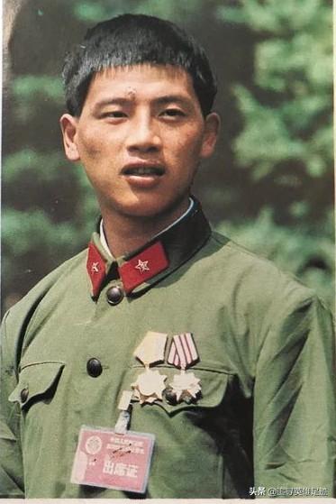 第12集团军，光荣与使命的部队，第12集团军，光荣使命的战士之巅