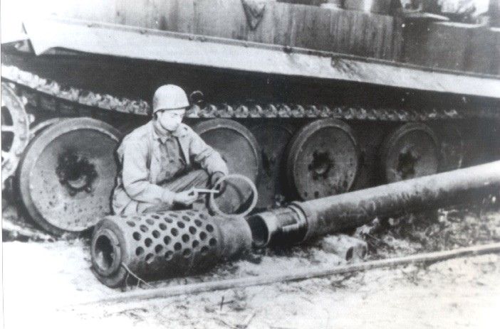 虎式主炮型号，探究其历史、特点与影响，虎式主炮，历史、特点与影响深度探究