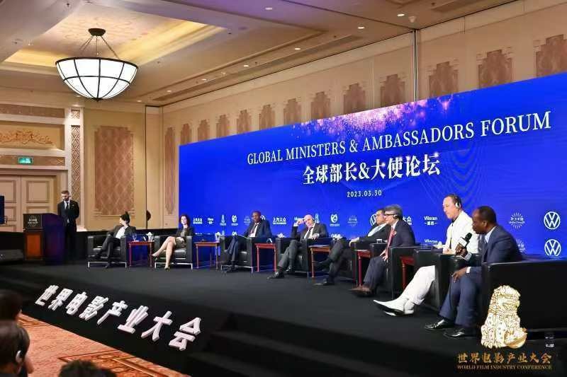 新澳门六开奖结果查询与濠江论坛的探讨，澳门六开奖结果查询与濠江论坛深度探讨