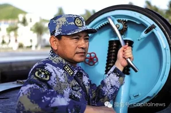 海军王岳忠简介,一位英勇无畏的海军将领的传奇人生,海军将领王岳忠的传奇人生简介