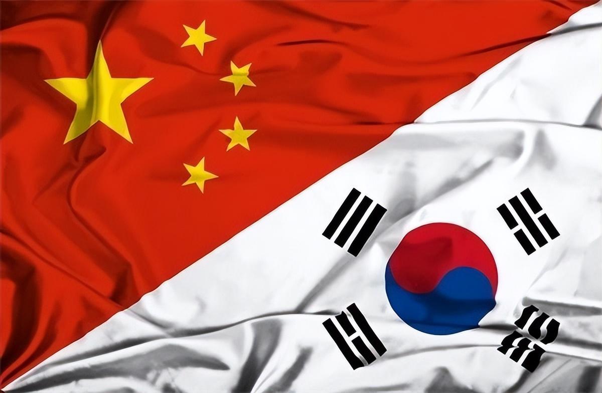 空警200在两次空难事故中的表现与挑战，空警200在空难事故中的表现与挑战解析