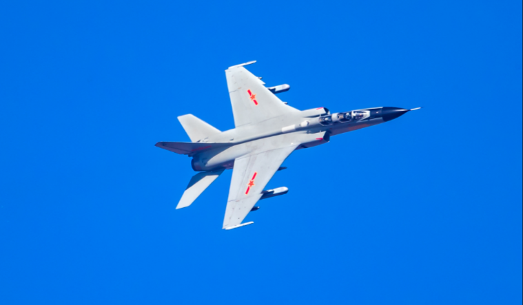 歼-16，中国新一代空中力量的杰出代表——多用途战斗机类型，歼-16，中国新一代空中力量的杰出代表——多用途战斗机型风采展示