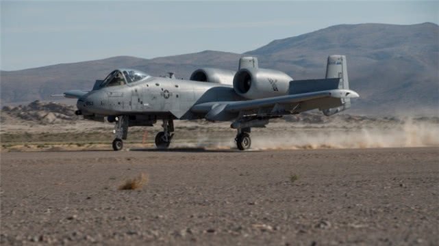 揭秘A10退役背后的原因，揭秘A10战机退役背后的原因