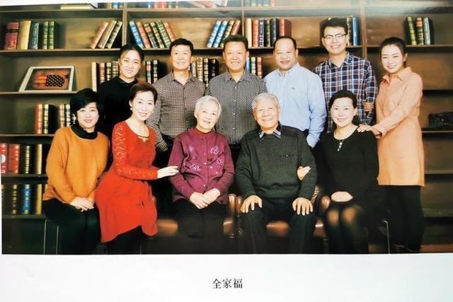 史上震撼的阅兵，力量与荣耀的展示，史上震撼阅兵，力量与荣耀的辉煌展示