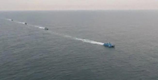 海军24型导弹快艇，新时代的海上利器，海军24型导弹快艇，新时代海上利器亮相
