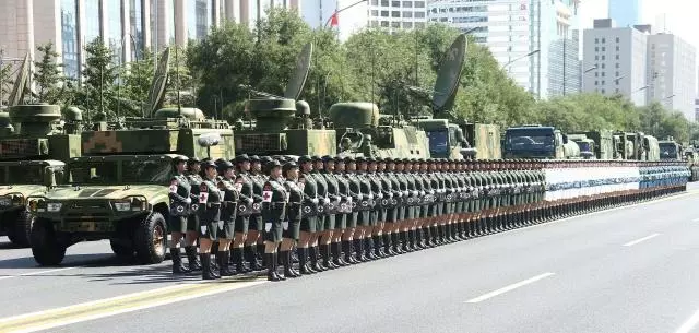 香港放阅兵，历史与现代的交融展现，香港阅兵，历史与现代的壮丽交融展现