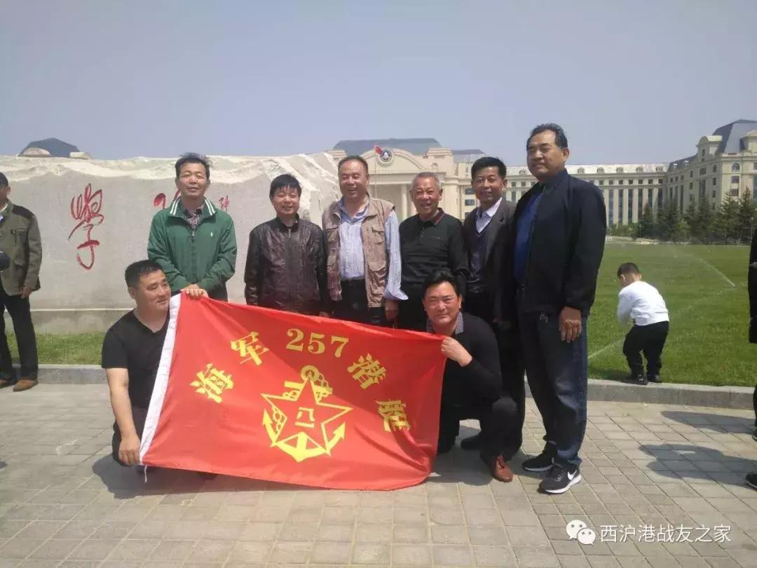 海军潜艇学院青岛，培养精英人才的摇篮，海军潜艇学院青岛，精英人才的摇篮培育地