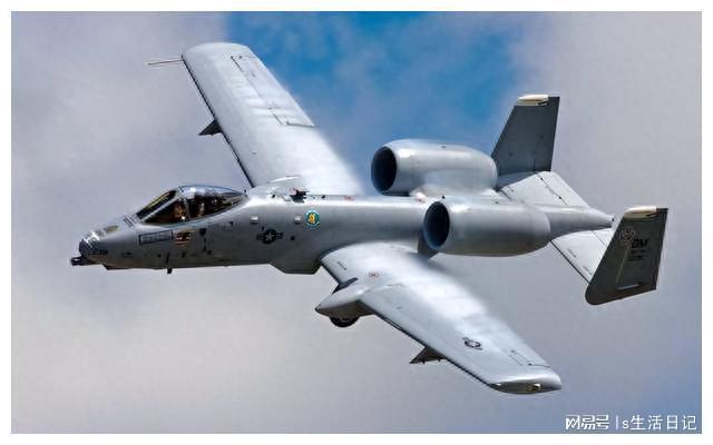 A10攻击机,深度解析其历史、特点与影响,A10攻击机的历史、特点与影响深度解析