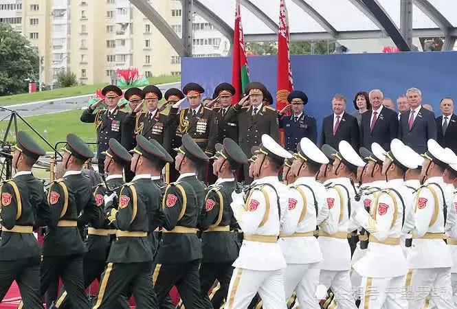 中国人民解放军仪仗队女兵