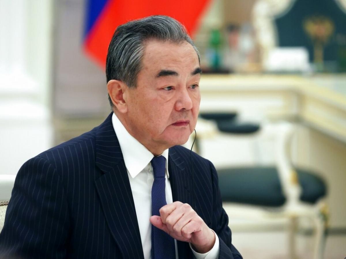 谁当年反对买航母，历史与现实的思考，谁当年反对买航母？历史与现实的深度思考