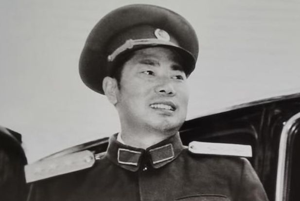 李松年将军简介，李松年将军生平简介