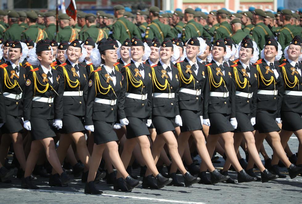 女兵方队阅兵图片，展现力量与荣耀的瞬间，女兵方队阅兵风采，力量与荣耀的展现瞬间