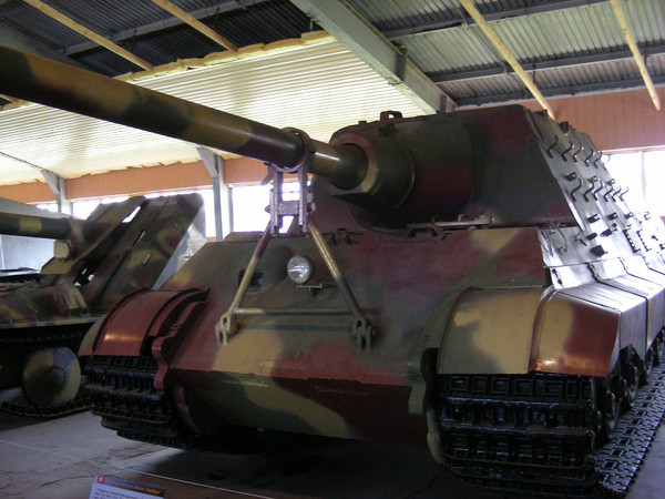 世界上仅存的虎式,历史的见证与守护的责任,虎式传奇,历史的见证与守护的重任