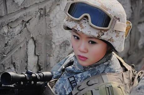 中国第一批女特种兵，破茧成蝶的荣耀征途，中国首批女特种兵，荣耀征途的蜕变之路