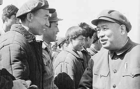 黄石舰舰长军衔，海军精英的杰出代表，黄石舰舰长军衔，海军精英之杰出代表