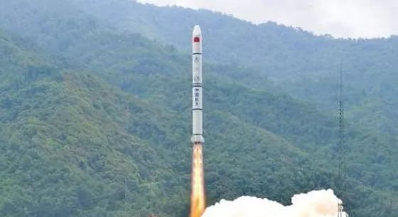 空警200预警机